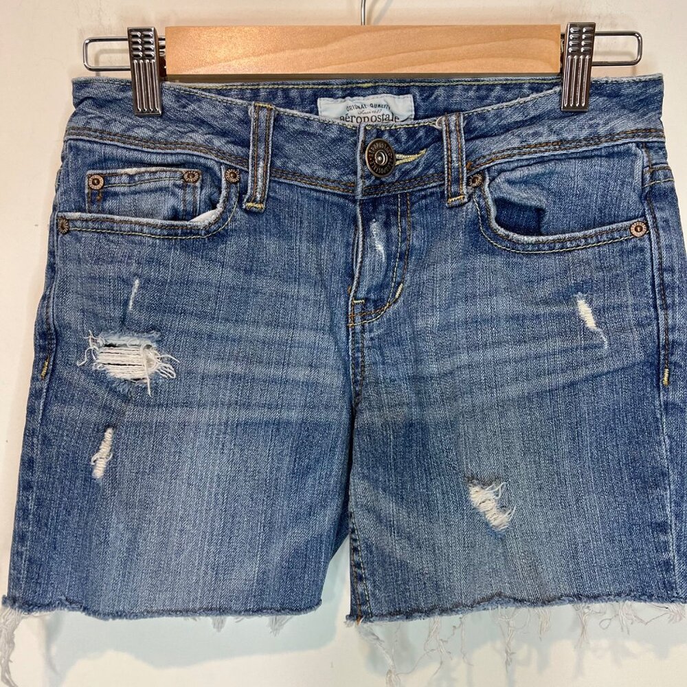 Aeropostale Jean Shorts Size 2 Womens Blue Distressed Cut Off Raw‎ Hem